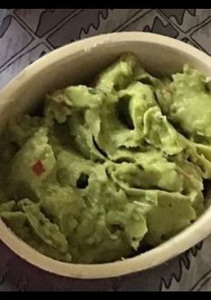 Une photo de Guacamole maison