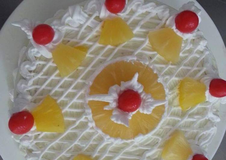 Step-by-Step Guide to Make Homemade Pineapple cake