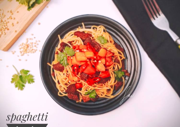 Bagaimana Menyiapkan Spaghetti Bumbu Sate Maranggi, Sempurna