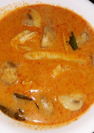 A picture of Prawn Thai Curry.