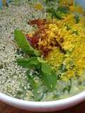 Bubur kelor sambal roa