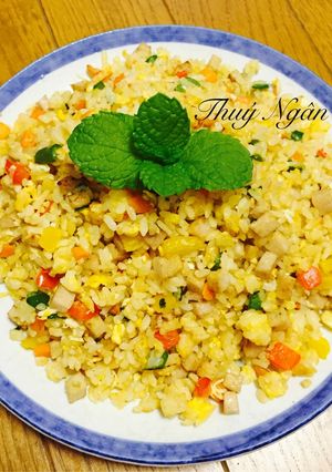 Hình của món Cơm rang thập cẩm.