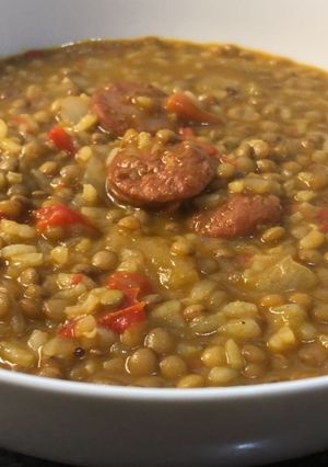 Una foto de Cocido de lentejas con chorizo en Thermomix