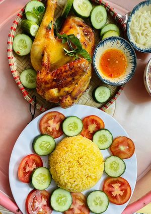 Hình của món Cơm gà chiên bằng nồi chiên không dầu.
