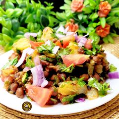 Kaala Chana Chaat(Bengal Gram Chaat) A picture of Kaala Chana Chaat(Bengal Gram Chaat).