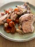 Contramuslos de pollo asados con cerveza y verduritas - Receta de Batch Cooking