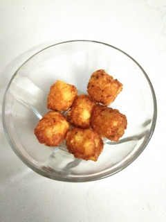 पोटैटो बॉल्स (Potato balls recipe in hindi) रेसिपी मुख्य फोटो
