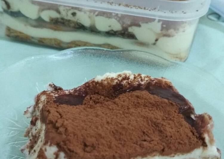 Tiramisu Ekonomis