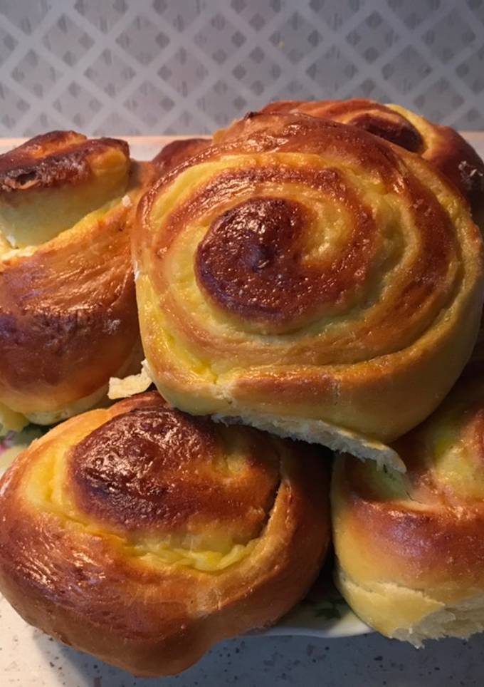 Булочки із заварним кремом