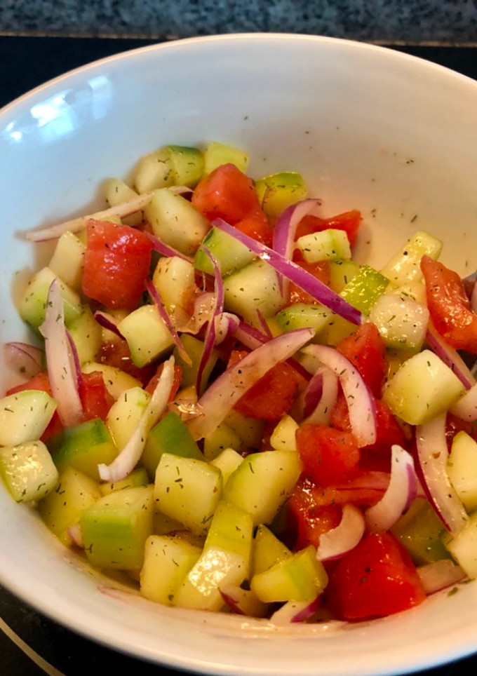 Una foto de Ukrainian salad (Ensalada Ucraniana)