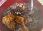 Una foto de chicharrones olla express
