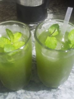 नींबू पुदीना शरबत (nimbu pudina sharbat recipe in Hindi) रेसिपी मुख्य फोटो