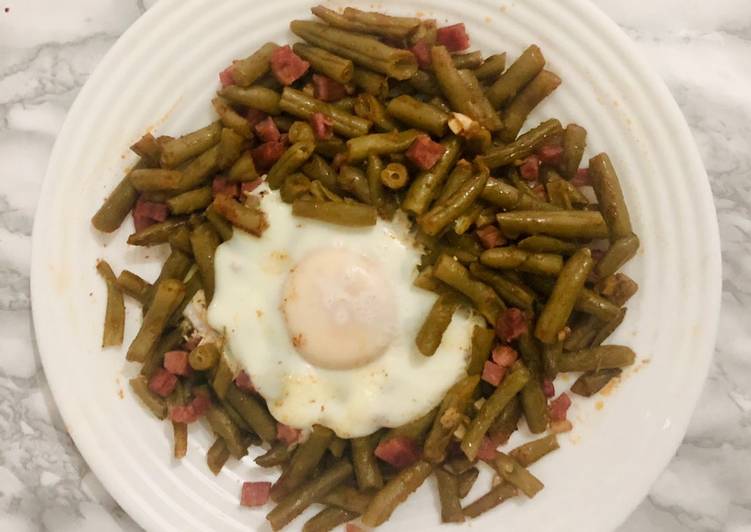 Salteado de judías verdes con jamón