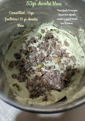 Une photo de Ganache Pistache Montée avec Croustillant Chocolat Blanc ♻️