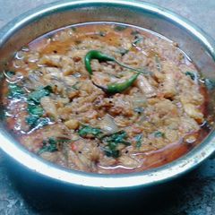 A picture of Bombay duck curry.