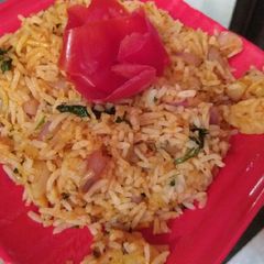 A picture of Potato and soya granuals biryani.