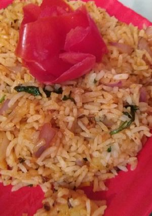 A picture of Potato and soya granuals biryani.