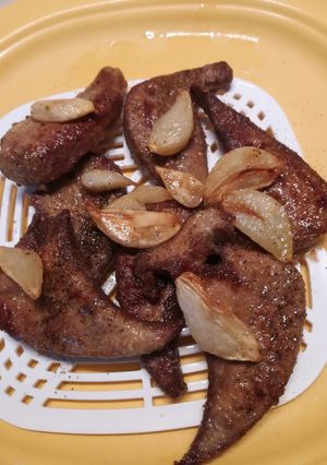 Sült sertés máj recept fotója