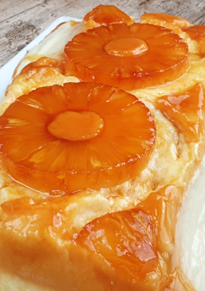 Una foto de Pastel de Piña sin Horno o Flan de Piña con Maizena
