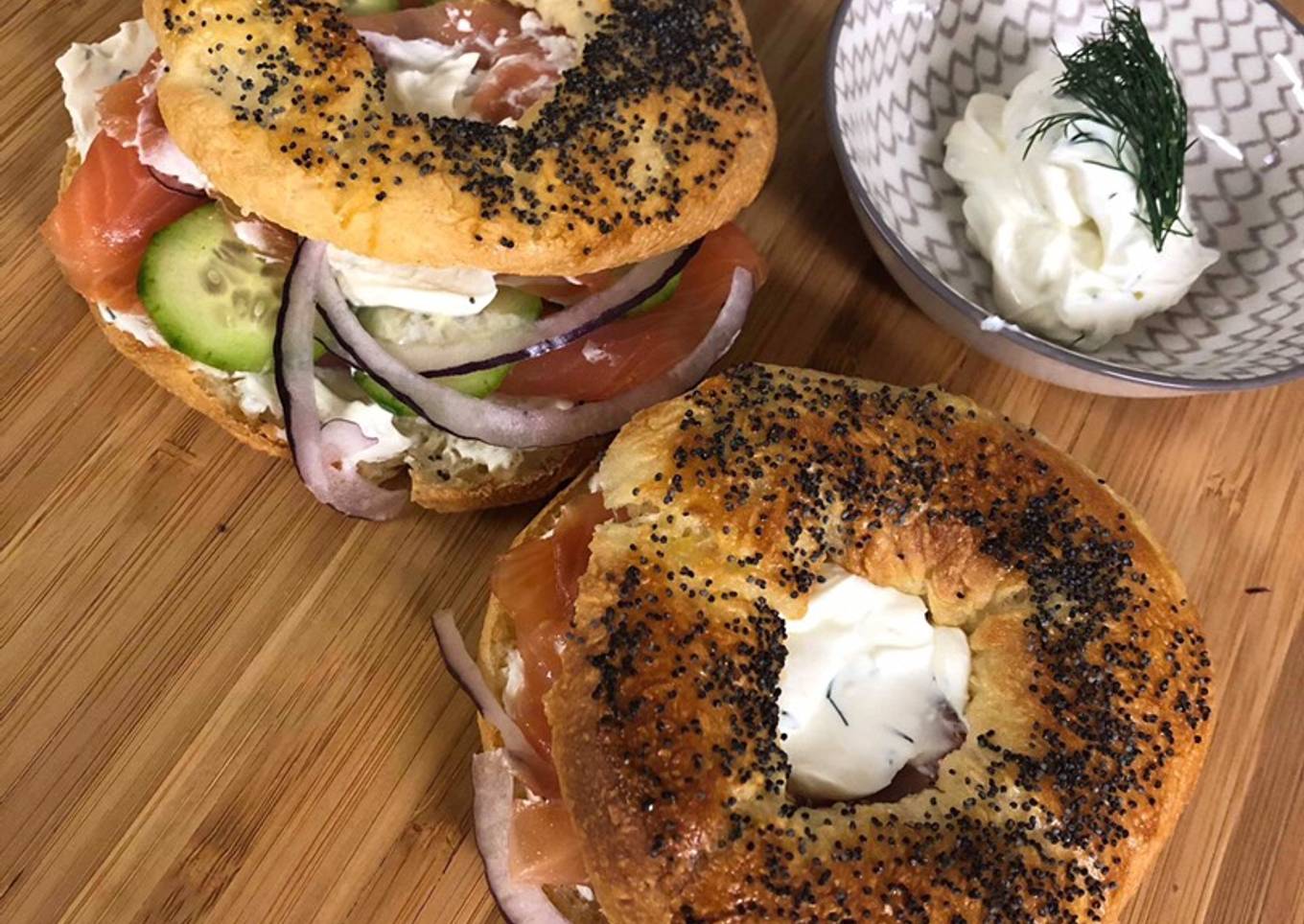 Bagel saumon fumé Saint-moret Aneth