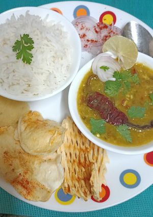 A picture of Moong Masoor Dal Platter (Comfort in a Bowl + High Protein).