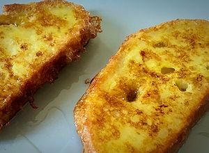 Una foto de Torrijas (con almíbar)