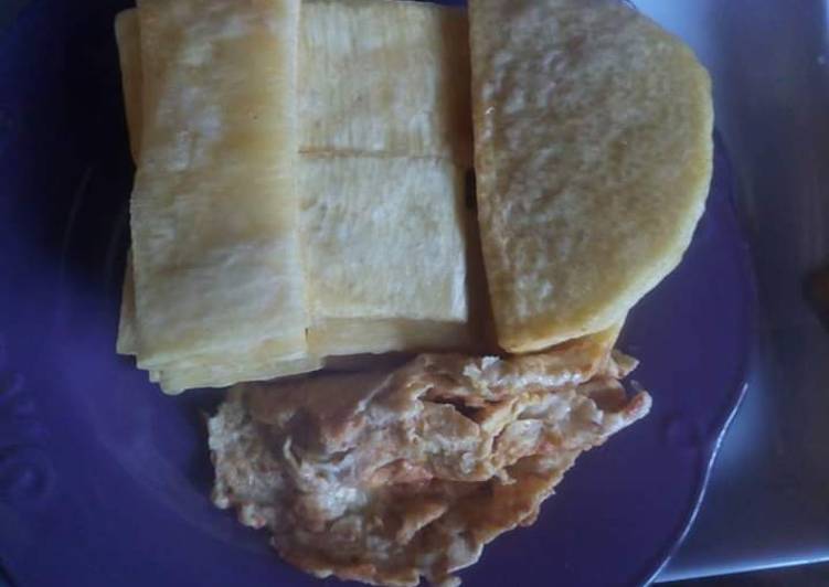 Fried yam and egg