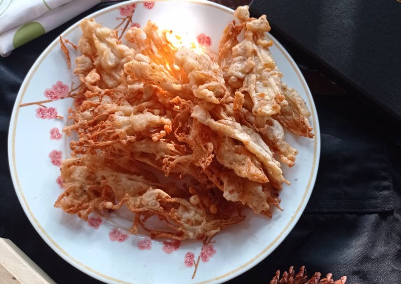 Enoki krispi pedas