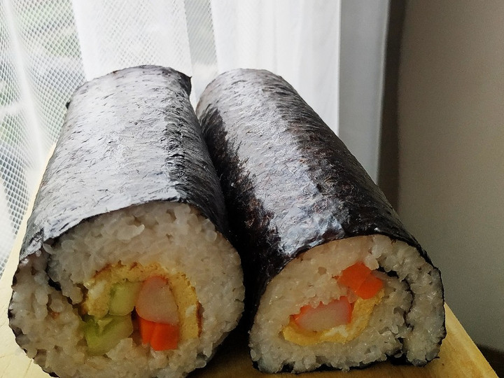 Resep Kimbap Roll 2 Varian Rasa Simpel