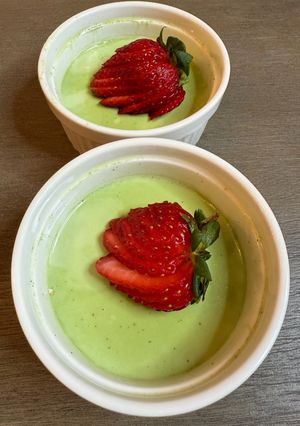 A picture of Matcha Panna Cotta.