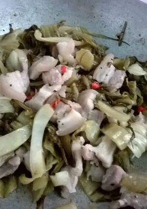 Hình của món Thịt xào dưa cải.