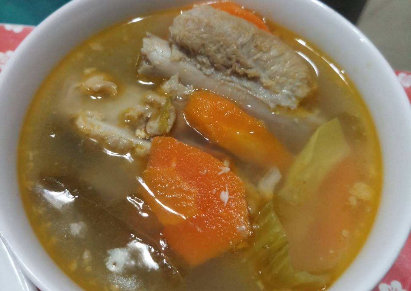 Sup Bakut Sayur Asin