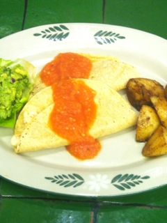 Una foto de Tacos de camarones con queso