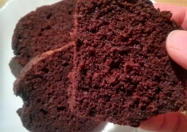 Bizcocho de chocolate y vino tinto