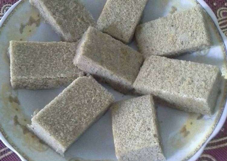 Oentbitjkoek (cake kuno)