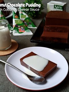 Foto resep Coconut Chocolate Pudding with Coconut Cheese Sauce