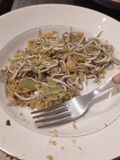 Una foto de Quinoa con gulas