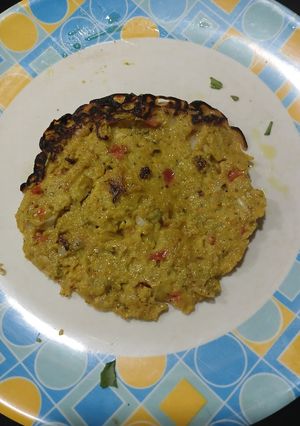 A picture of Sattu Flour omelette.