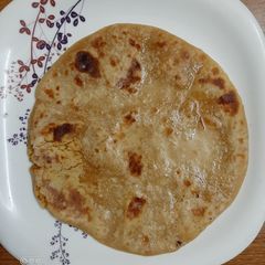 A picture of गुळ-जायफळ पुरणपोळी.