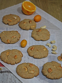 Una foto de Galletas de Naranja integrales, veganas y sin azúcar