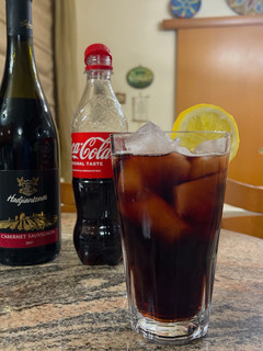 A picture of Kalimotxo - Red Wine with Cola.