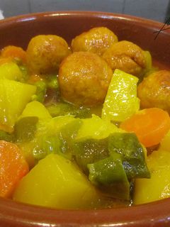 Una foto de Albóndigas de pollo al estilo Cordobés