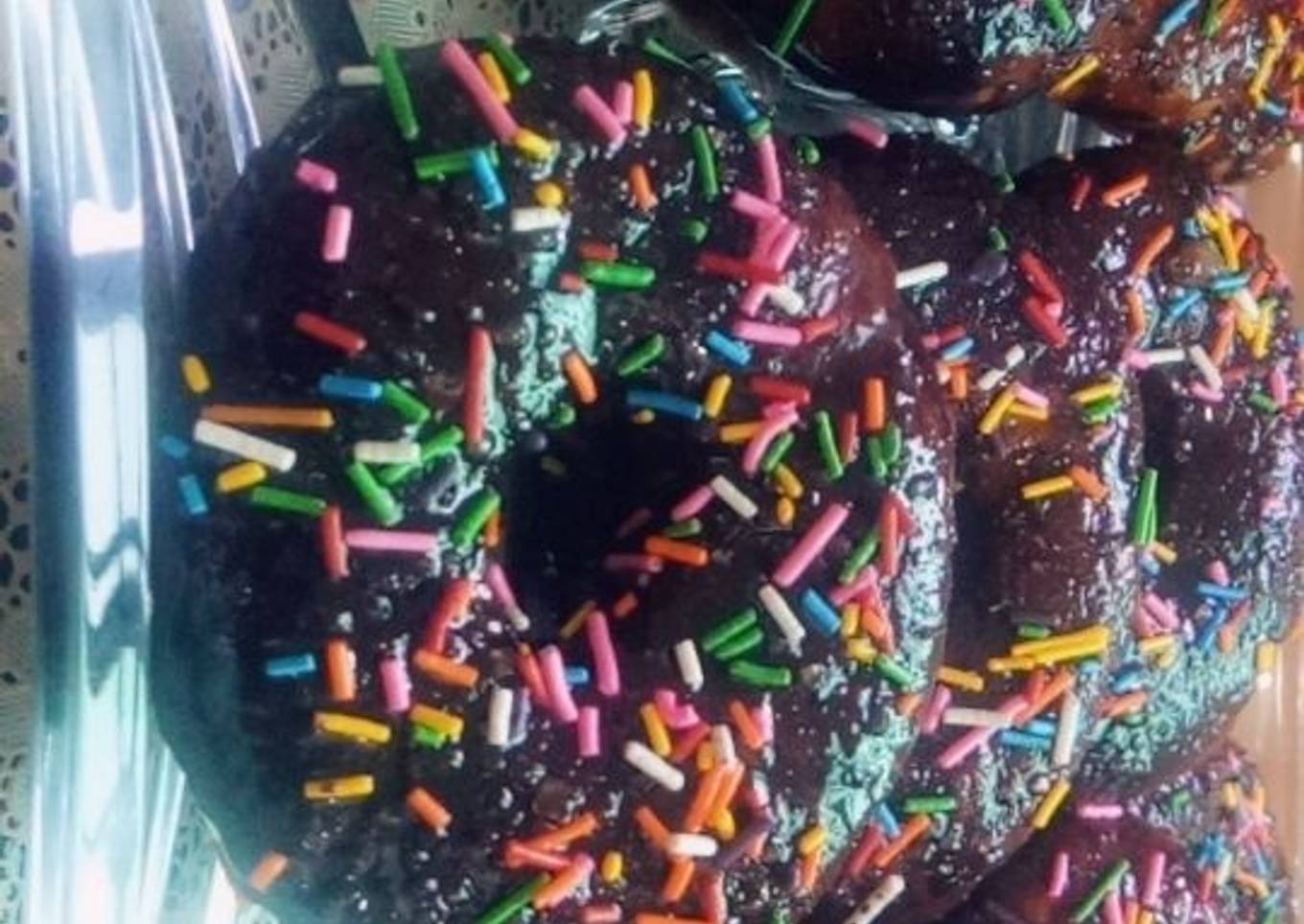 Doughnuts with Homemade Chocolate Sauce