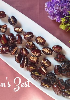 A picture of Assorted Dates Platter.