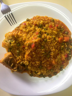 Una foto de Arroz con bacalao olla express