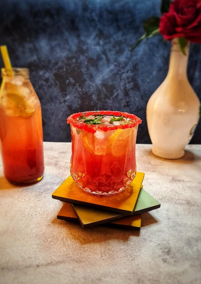 A picture of Sparkling Guava Punch Mocktail.