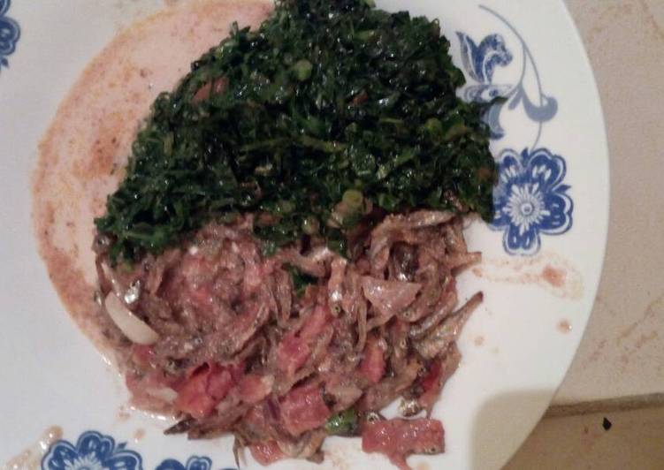 Simple Way to Make Quick Stewed omena with greens