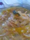 Sopa de col con fideos