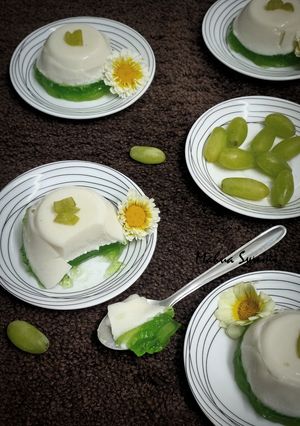 গ্ৰেপস পান্না কোটা (Grapes Panna Cotta recipe in Bengali) রেসিপির প্রধান ছবি