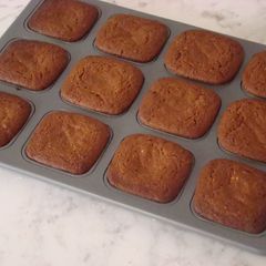 A picture of Nutmeg Cake.